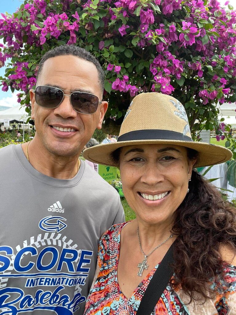 Bendiciones bajo el roble Blessings Beneath the Oak